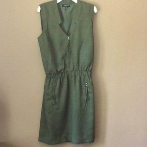 Great dress for the summer.